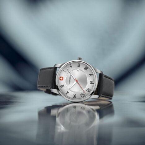 שעון City Classic רצועת עור שחורה ולוח כסוף 42 מ