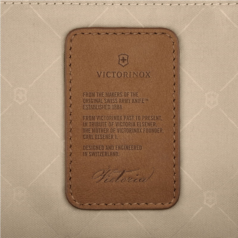 Tge Victoria Signature Leather Patch De 1.jpg