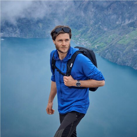 שעון Journey 1884 רצועת גומי כחולה 43 מ