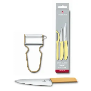 מארז Kitchen Sunrise עם סכין שף ידית בצבע דבש SWISS MODERN, קולפן מתכת REX זהב וסט 2 סכיני ירקות וקולפן אוניברסלי בצבע צהוב באריזת מתנה