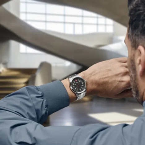 שעון Terragraph רצועת מתכת לוח שחור 43 מ