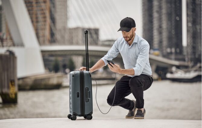 מה מותר להעלות לטיסה?