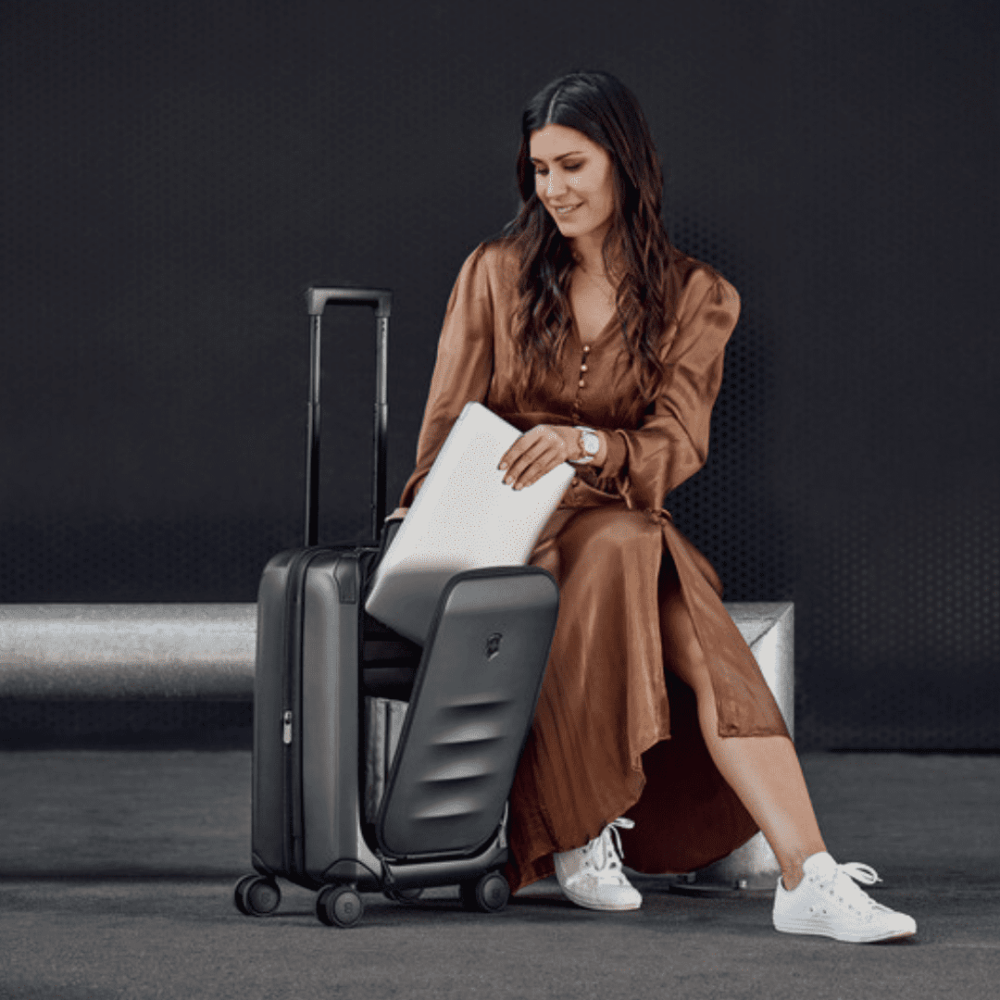 מזוודת טרולי מתרחבת Spectra Storm ויקטורינוקס