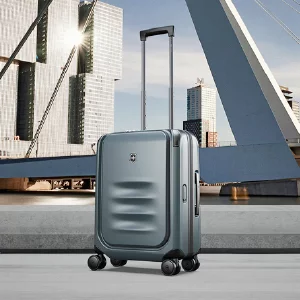 מזוודות טרולי