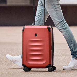 מזוודות ויקטורינוקס