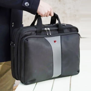 תיקי צד וונגר