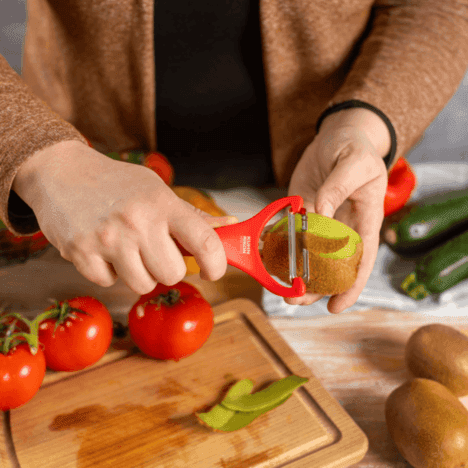 קולפן פיראנה אדום להב משונן