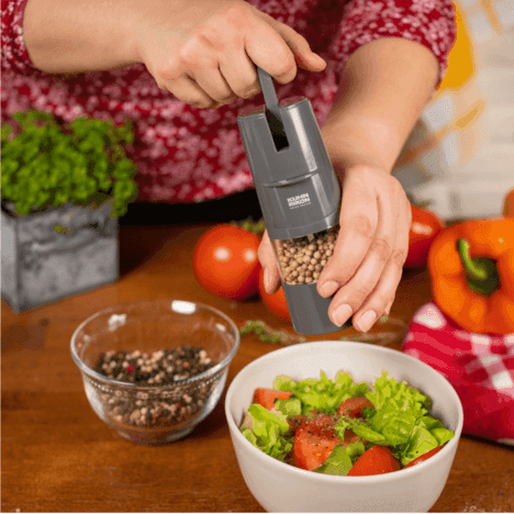 מטחנת תבלינים מקצועית אפורה