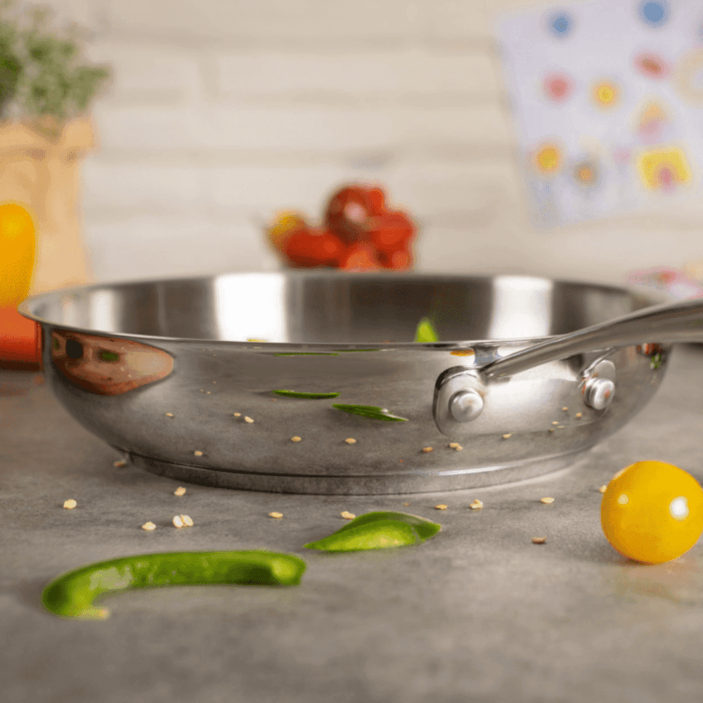 מחבת Allround ללא ציפוי קוטר 28 ס"מ