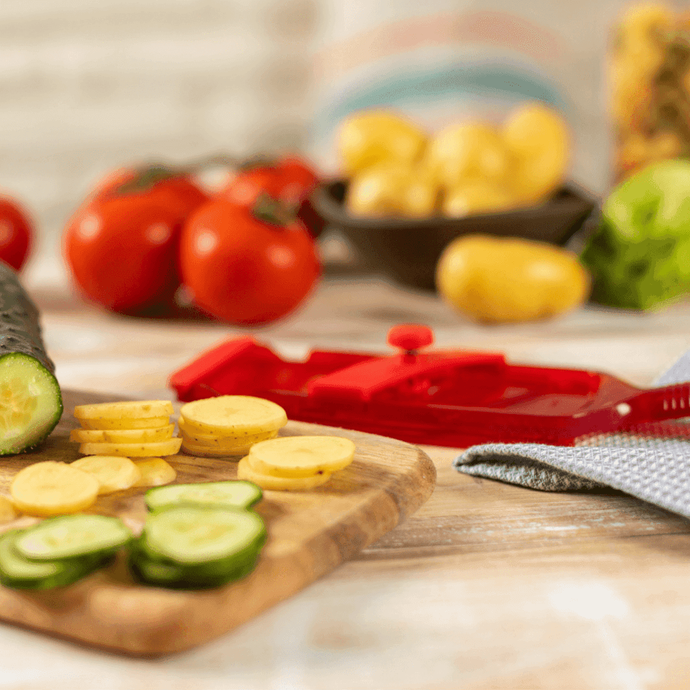 מנדולינה מתכווננת עם מגן אצבעות אדומה