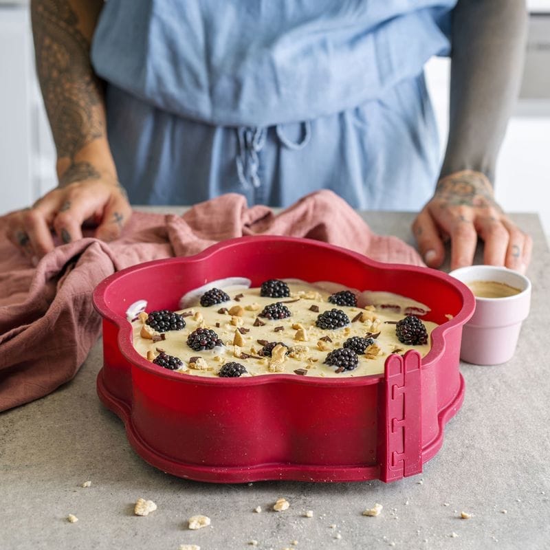 תבנית סיליקון פרח עם תחתית זכוכית מתפרקת 26 ס"מ אדום