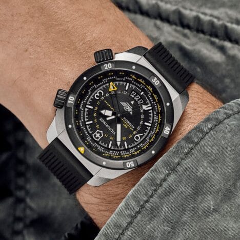 שעון AIR PRO אוטומטי רצועת גומי שחורה