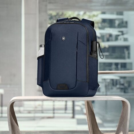 תיק גב Altmont Modern Compact נייבי