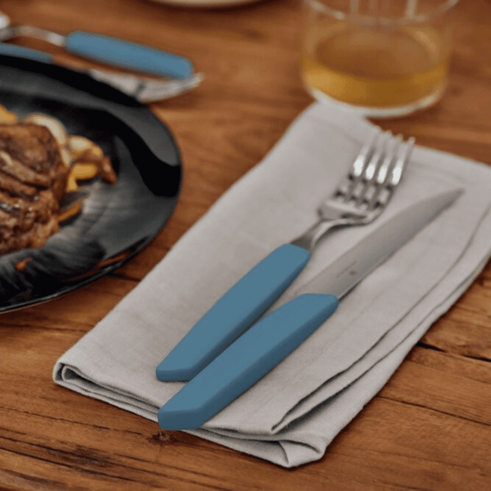 ערכת סכו"ם סטייק 24 חלקים ידית swiss modern בצבע כחול