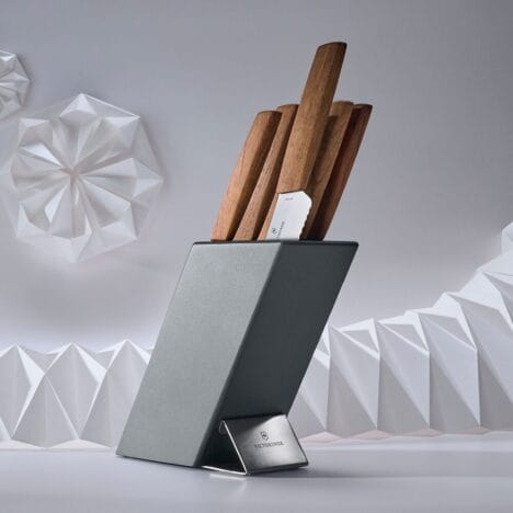 בלוק סכינים 6 חלקים Swiss Modern ידית עץ