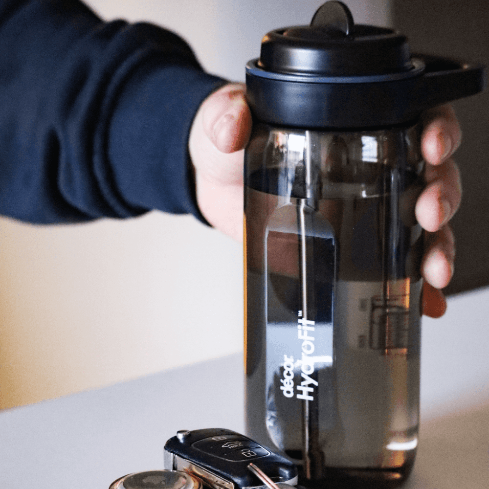 בקבוק שתייה עם קש 750 מ"ל HydroFit Soft-Sip שחור